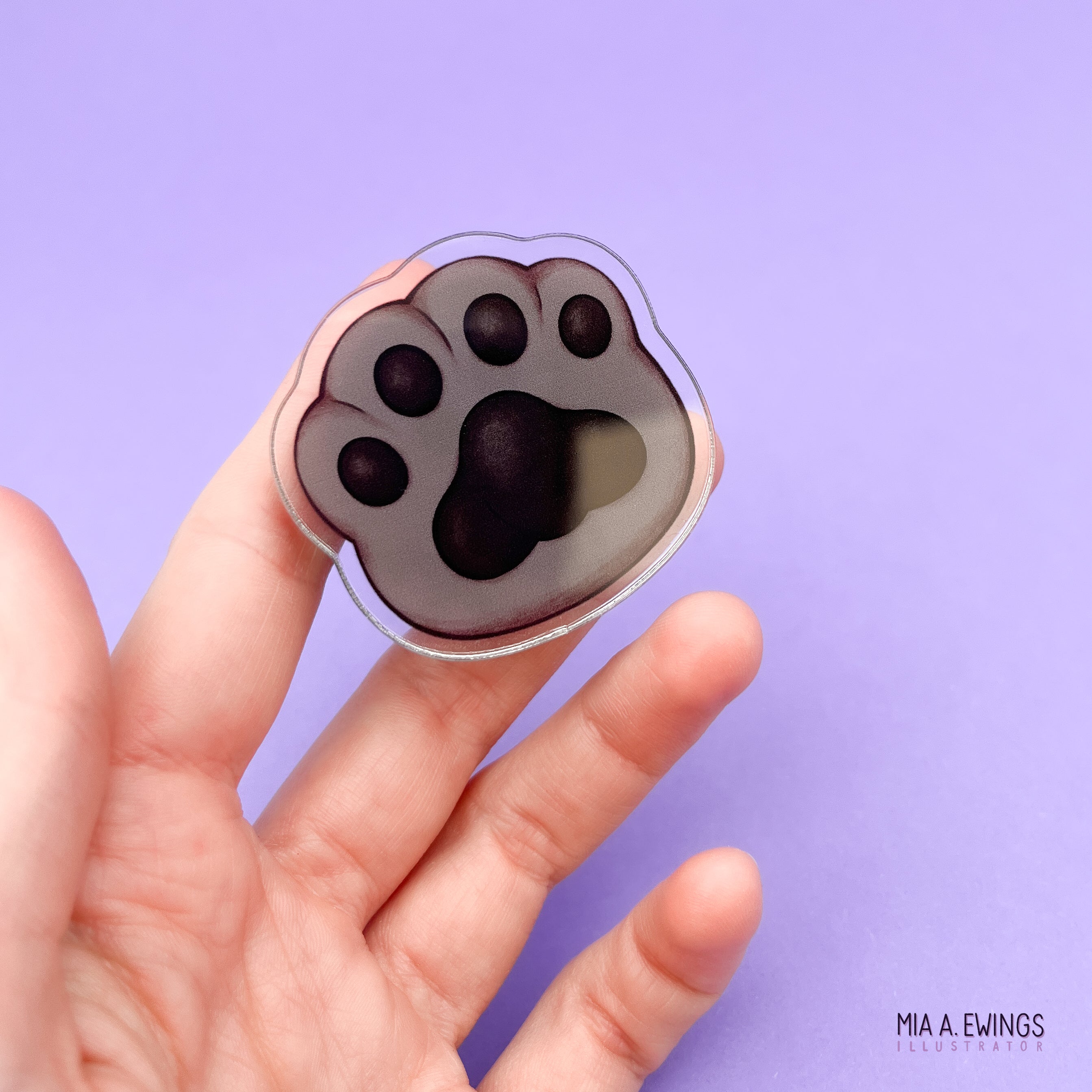 Gray paw phone grip